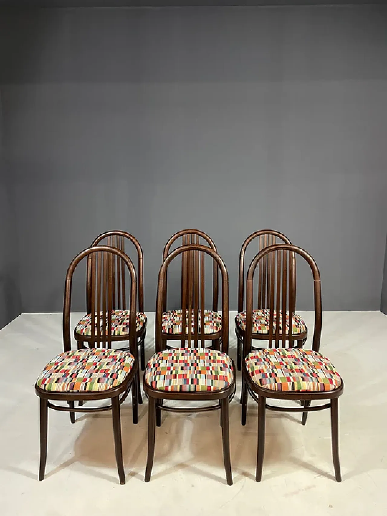6 Sediein legno curvato nello stile di Josef Hoffmann, anni '70 3