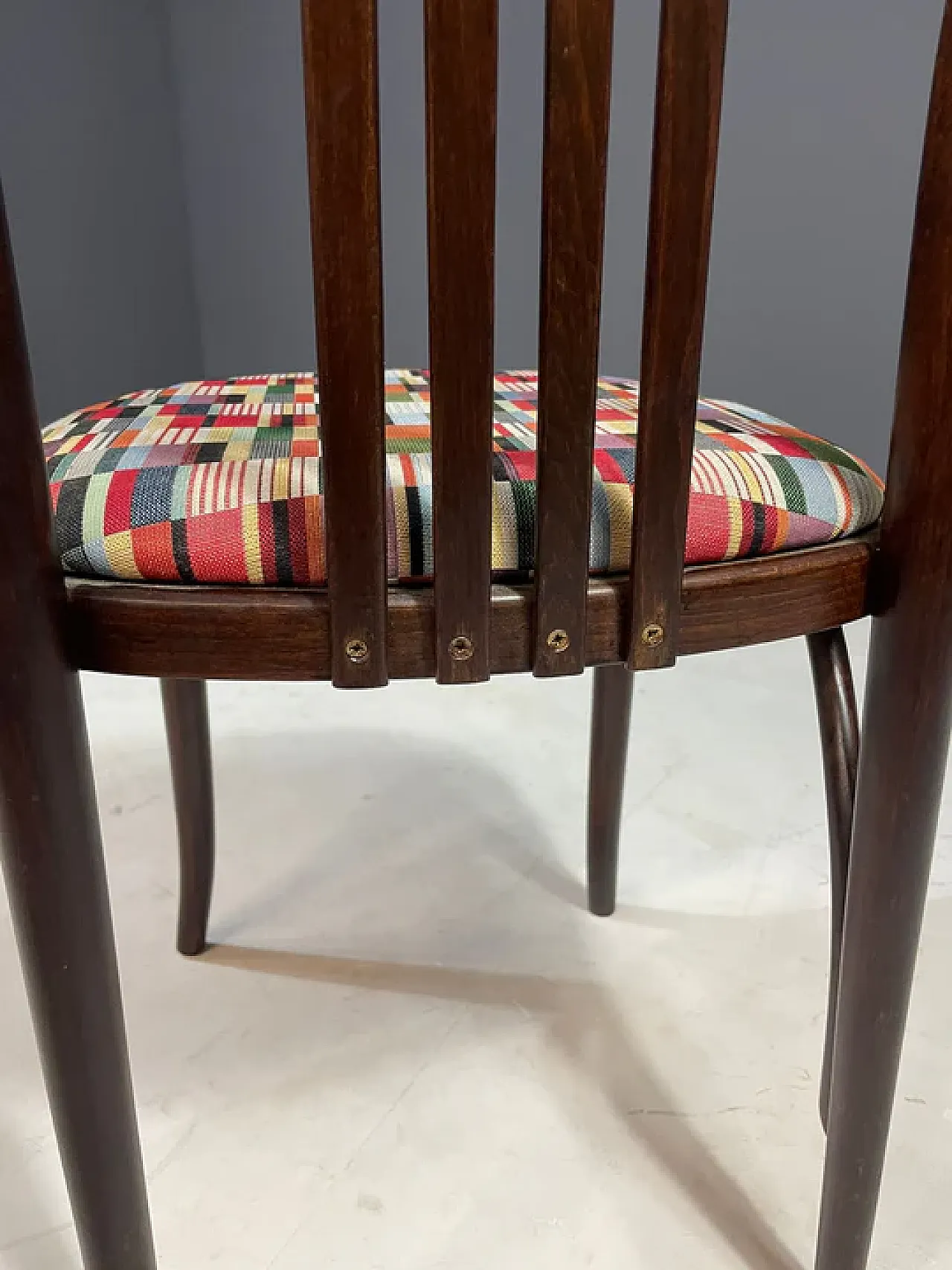 6 Sediein legno curvato nello stile di Josef Hoffmann, anni '70 13