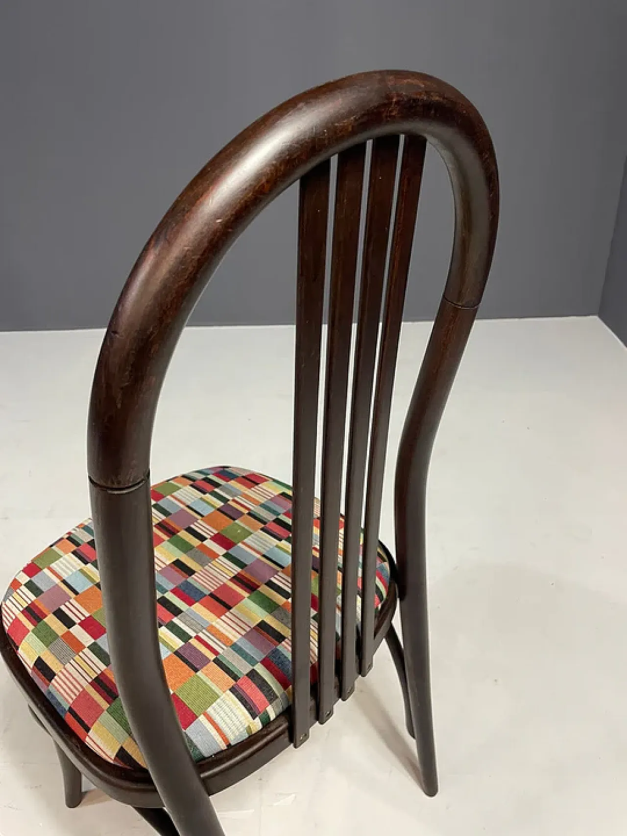 6 Sediein legno curvato nello stile di Josef Hoffmann, anni '70 15