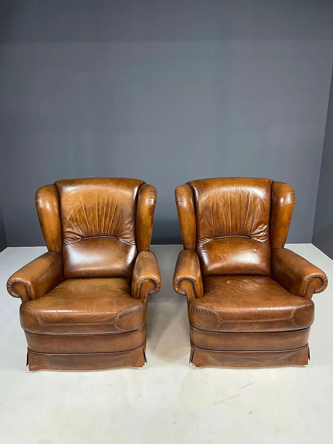 Pair of Art Deco leather club chairs, 1930s 1