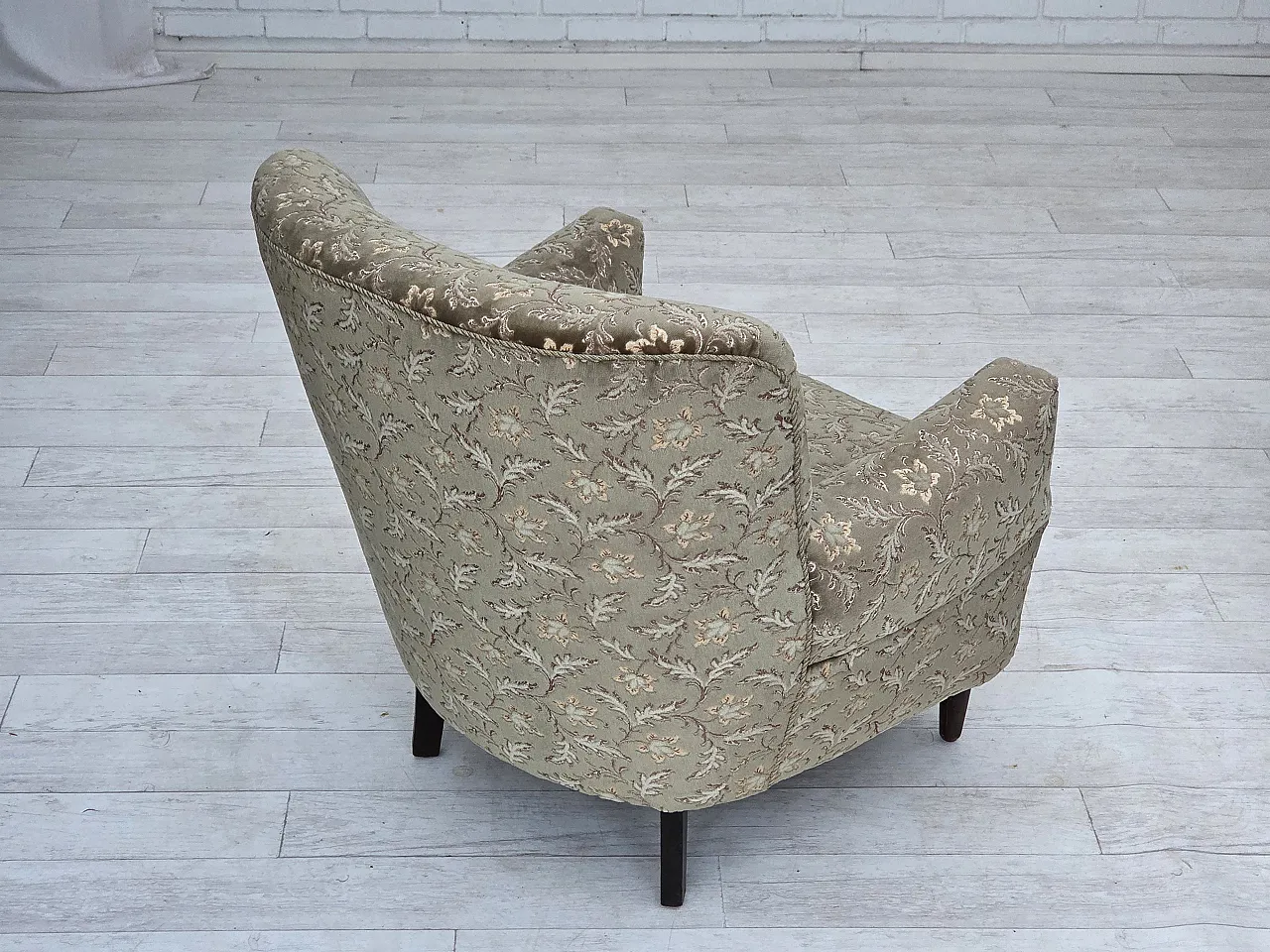 Danish armchair in green velvet and teak legs, 1960s 11