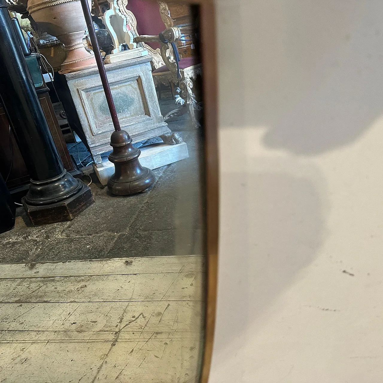 Specchio da parete a scudo in ottone massiccio di Gio Ponti, anni '50 7