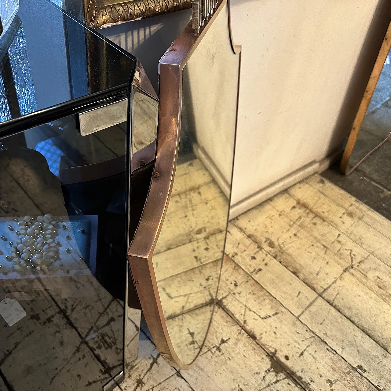 Specchio da parete a scudo in ottone massiccio di Gio Ponti, anni '50 15