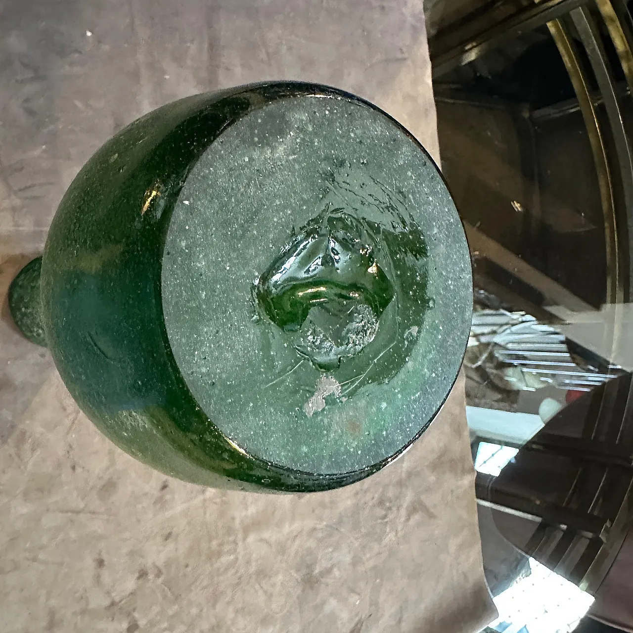 Green Murano glass vase attributed to Cenedese Scavo, 1970s 7