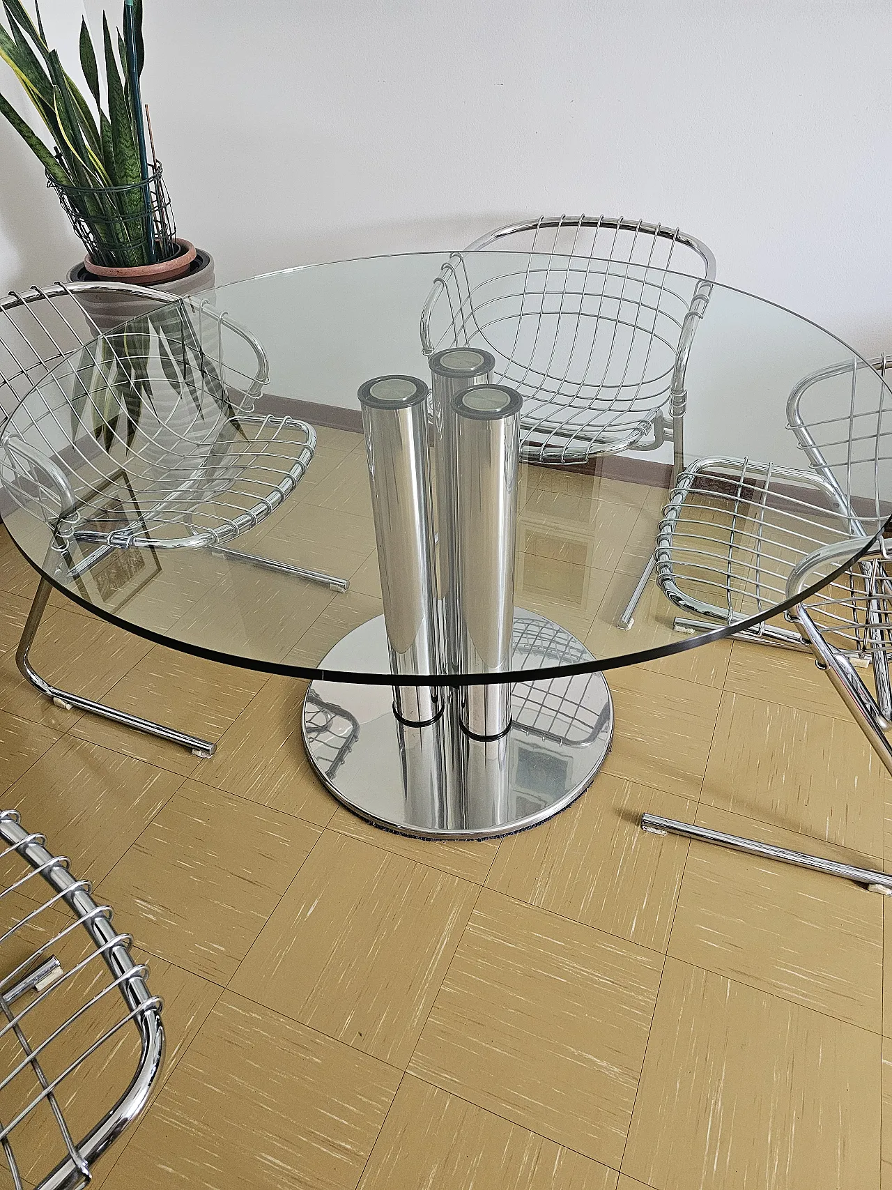 Tavolo in cristallo e acciaio inox di Zanotta Marcuso, '900 5