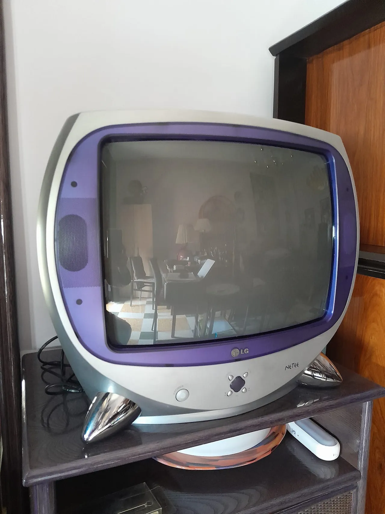LG TV, 1990s 1