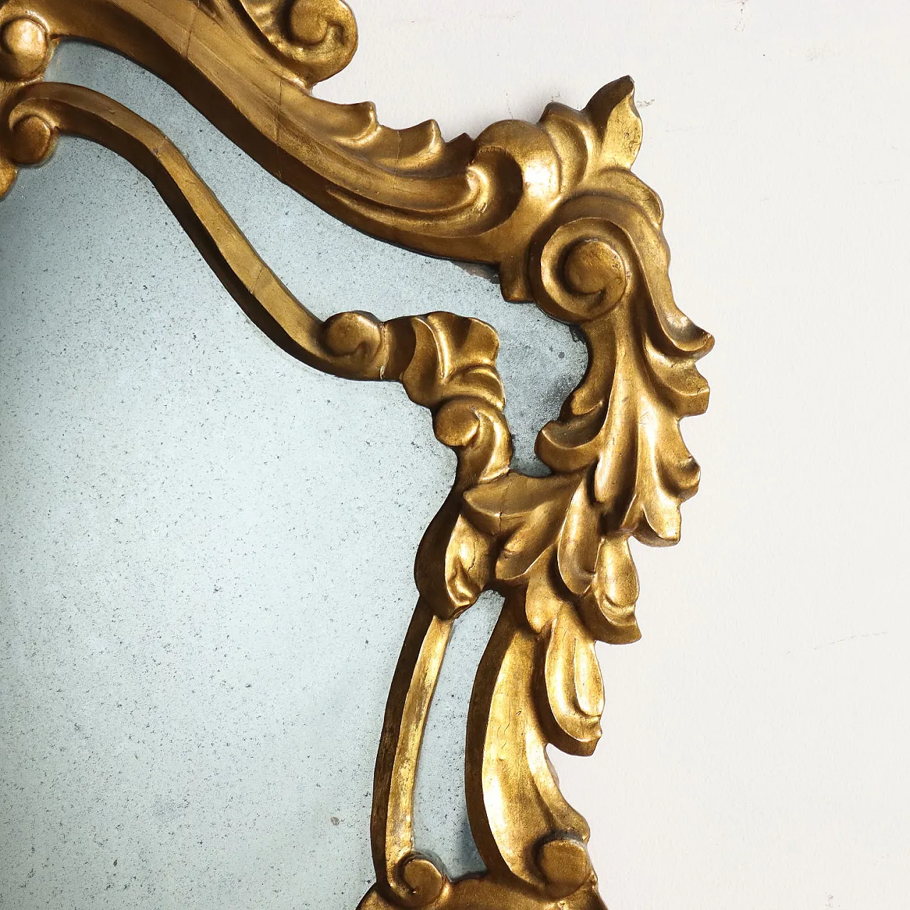 Specchio con cornice in legno intagliato e dorato, '900 5