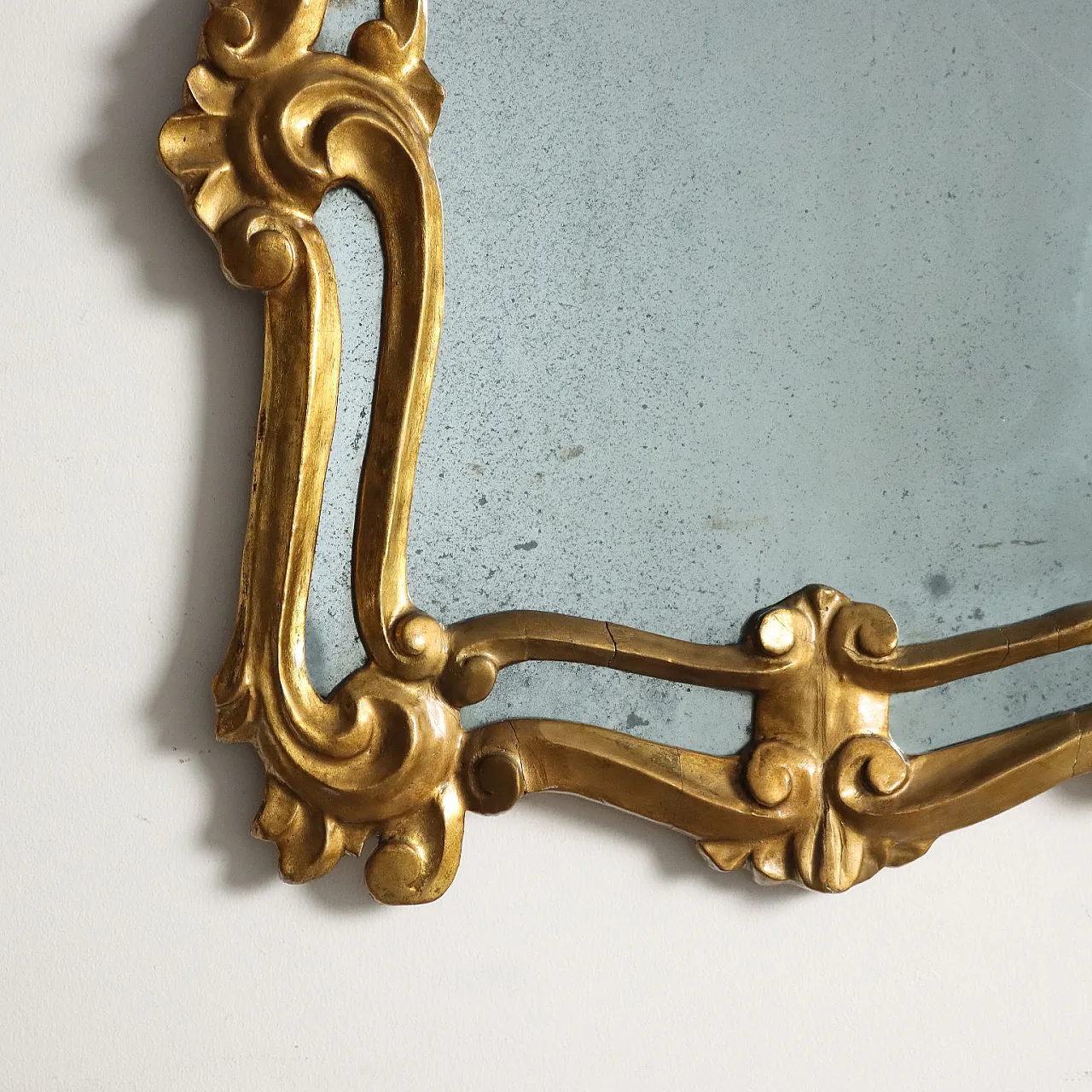 Specchio con cornice in legno intagliato e dorato, '900 6