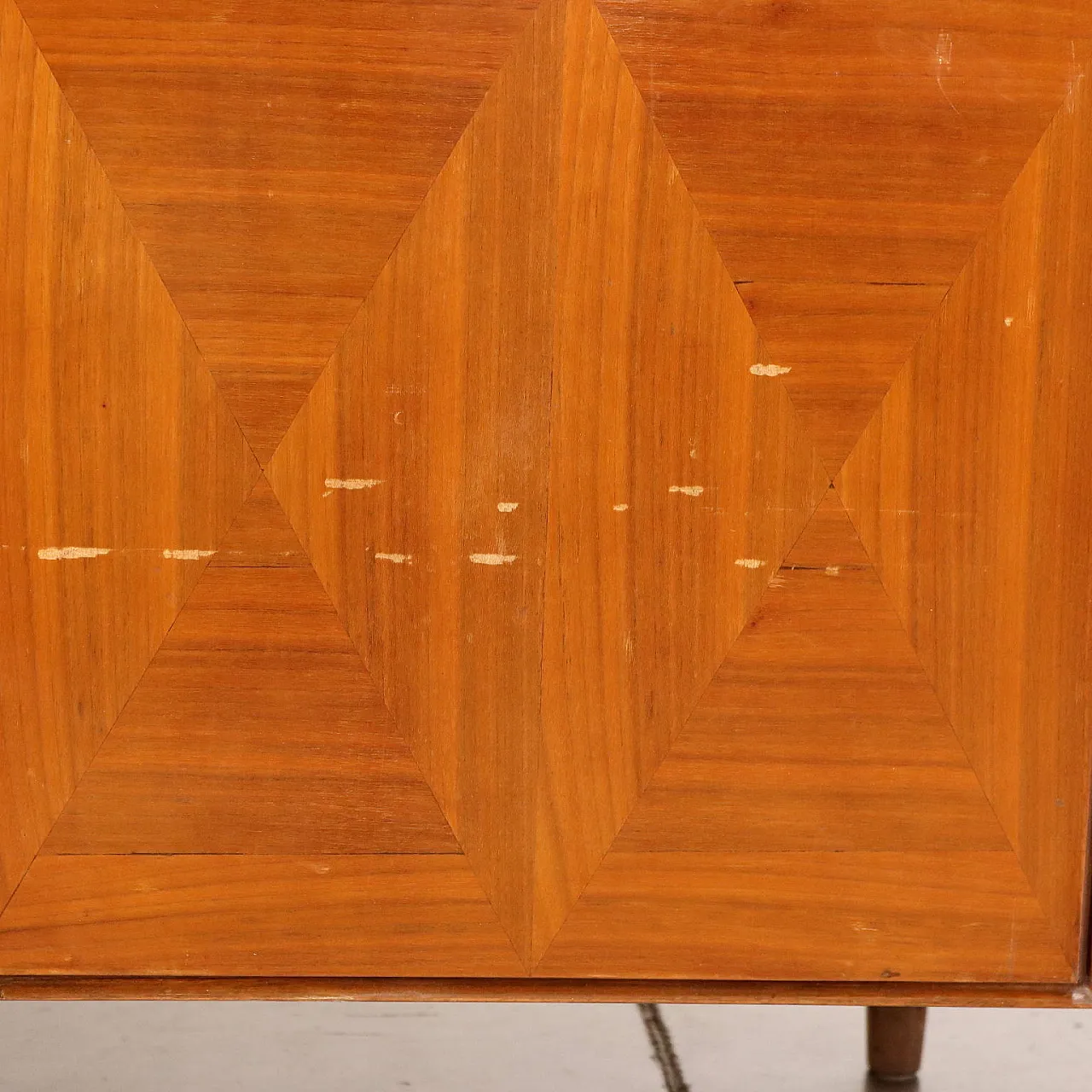 Armadio in noce impiallacciato e ottone, metà '900 6