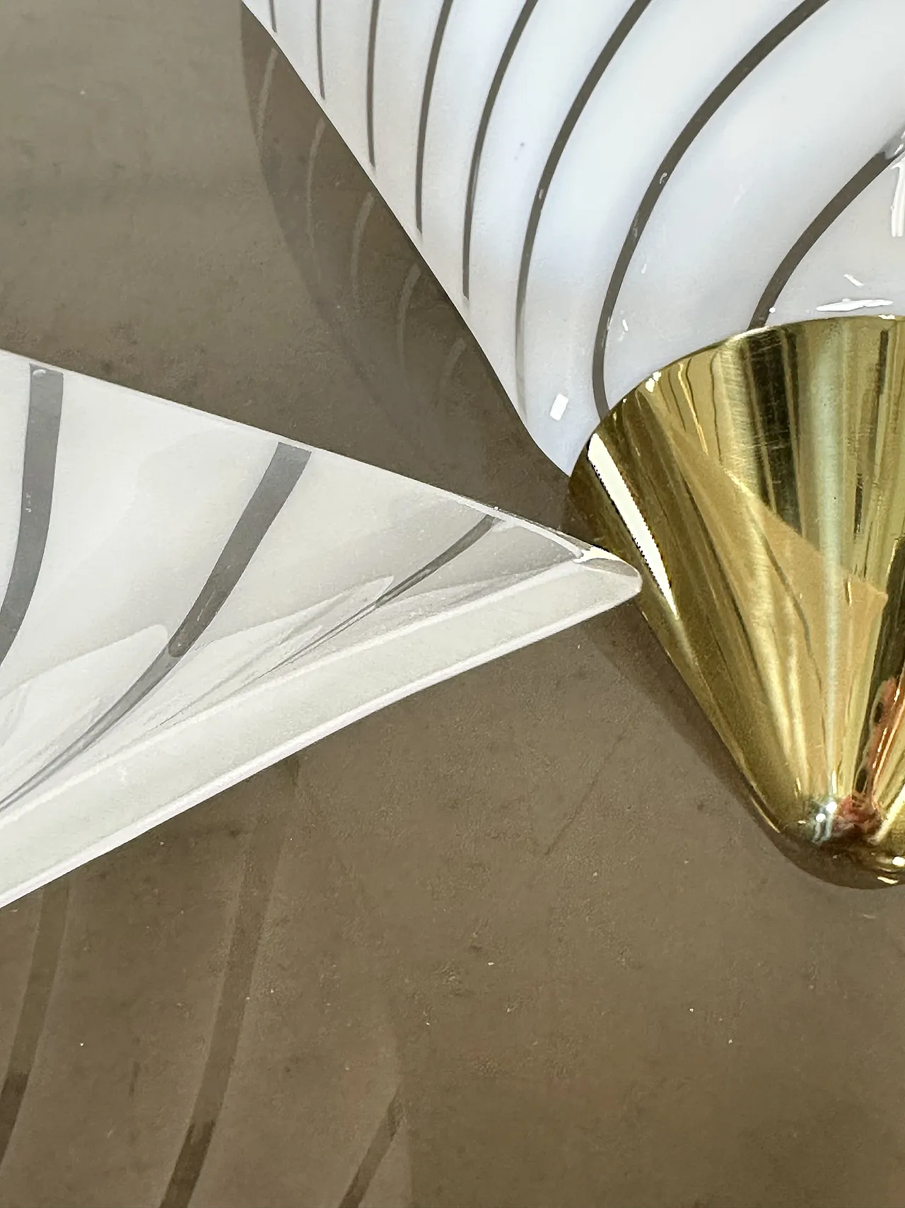 Pair of appliques in glass and brass by Mazzega, 1970s 10