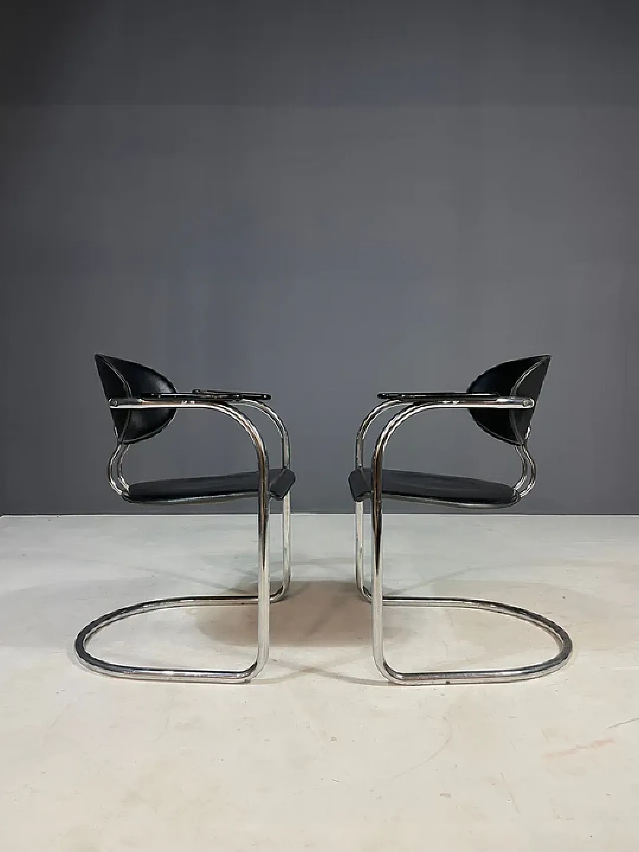 Pair of chrome Bauhaus style chairs by Effezeta, 1980s 4