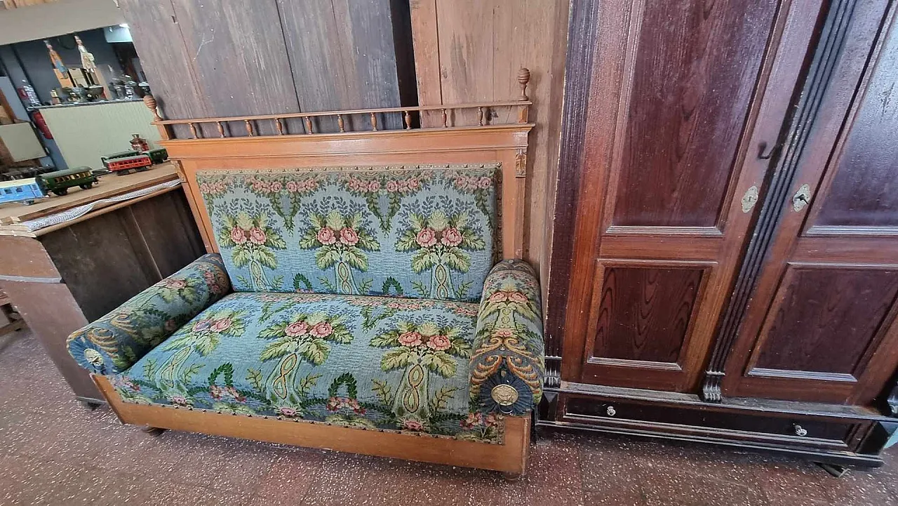 Hungarian Liberty sofa, 19th century 1