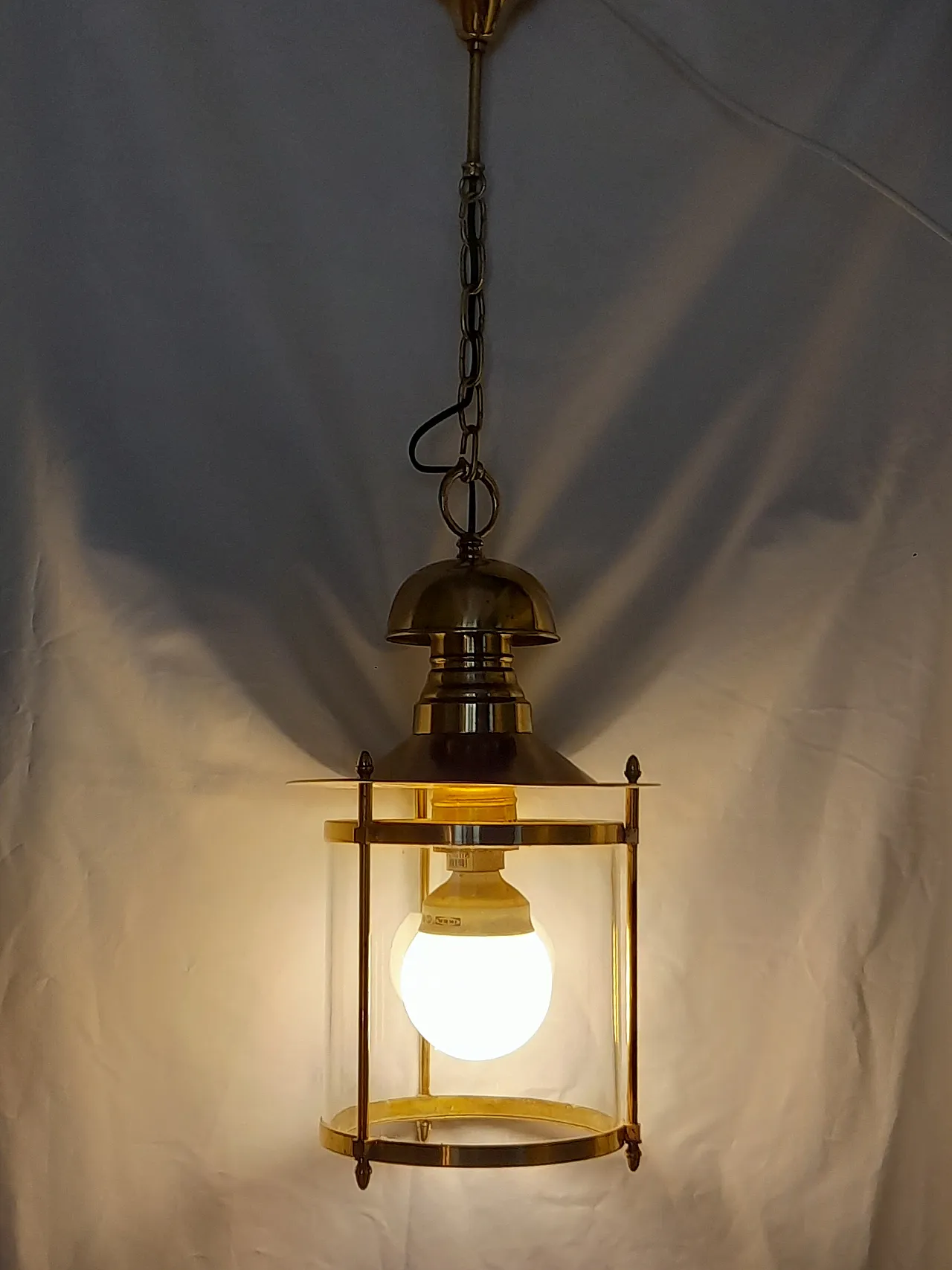 Pair of maritime style lamps, 70s 4