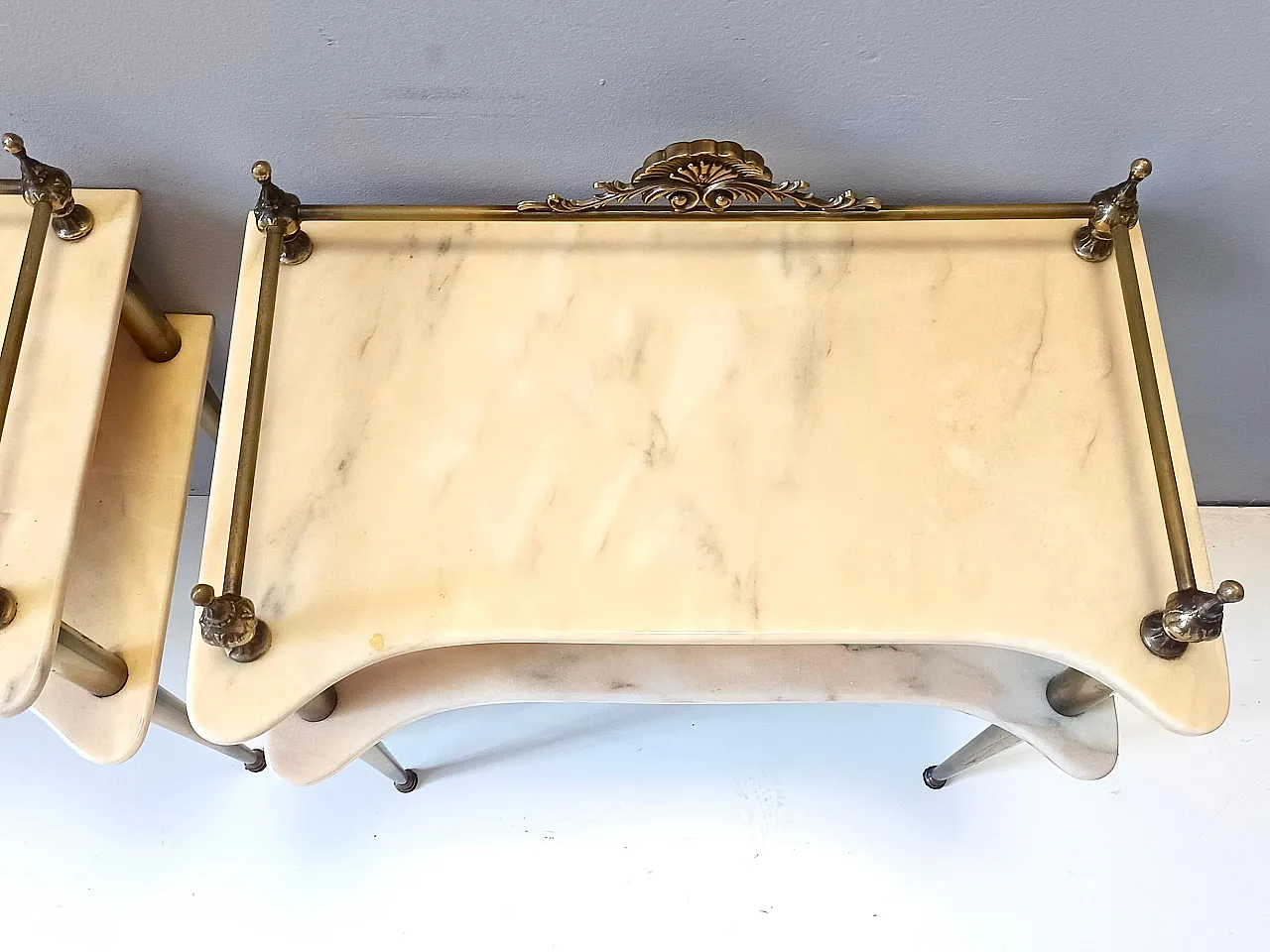 Pair of consoles with marble tops and brass legs, 1960s 8
