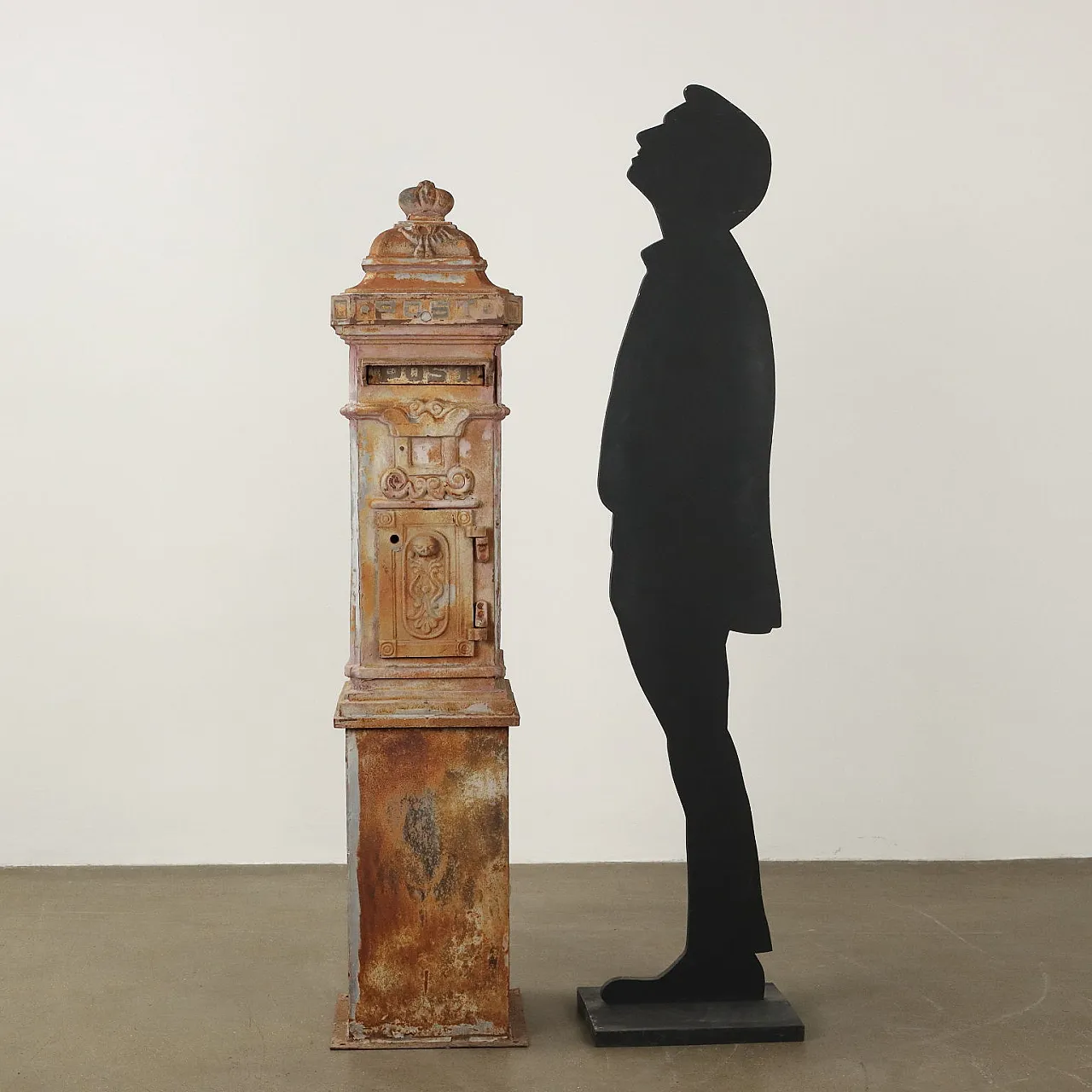 Cassetta postale in ghisa, '900 2