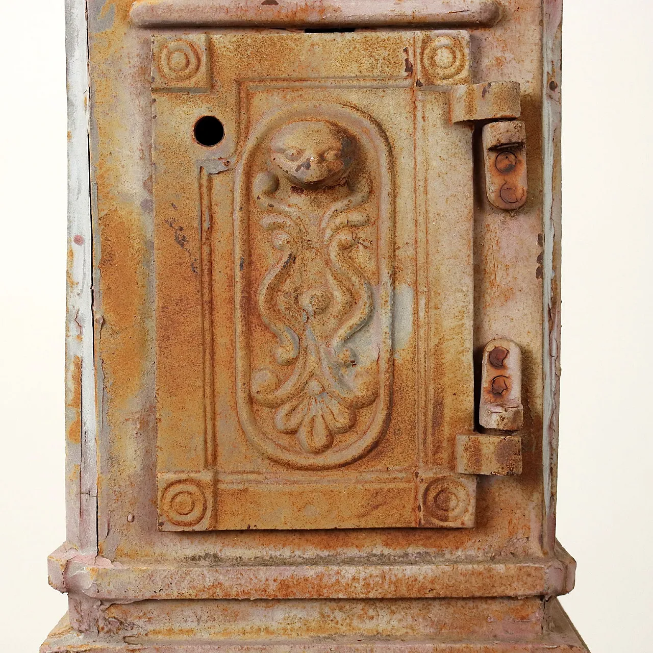 Cassetta postale in ghisa, '900 5