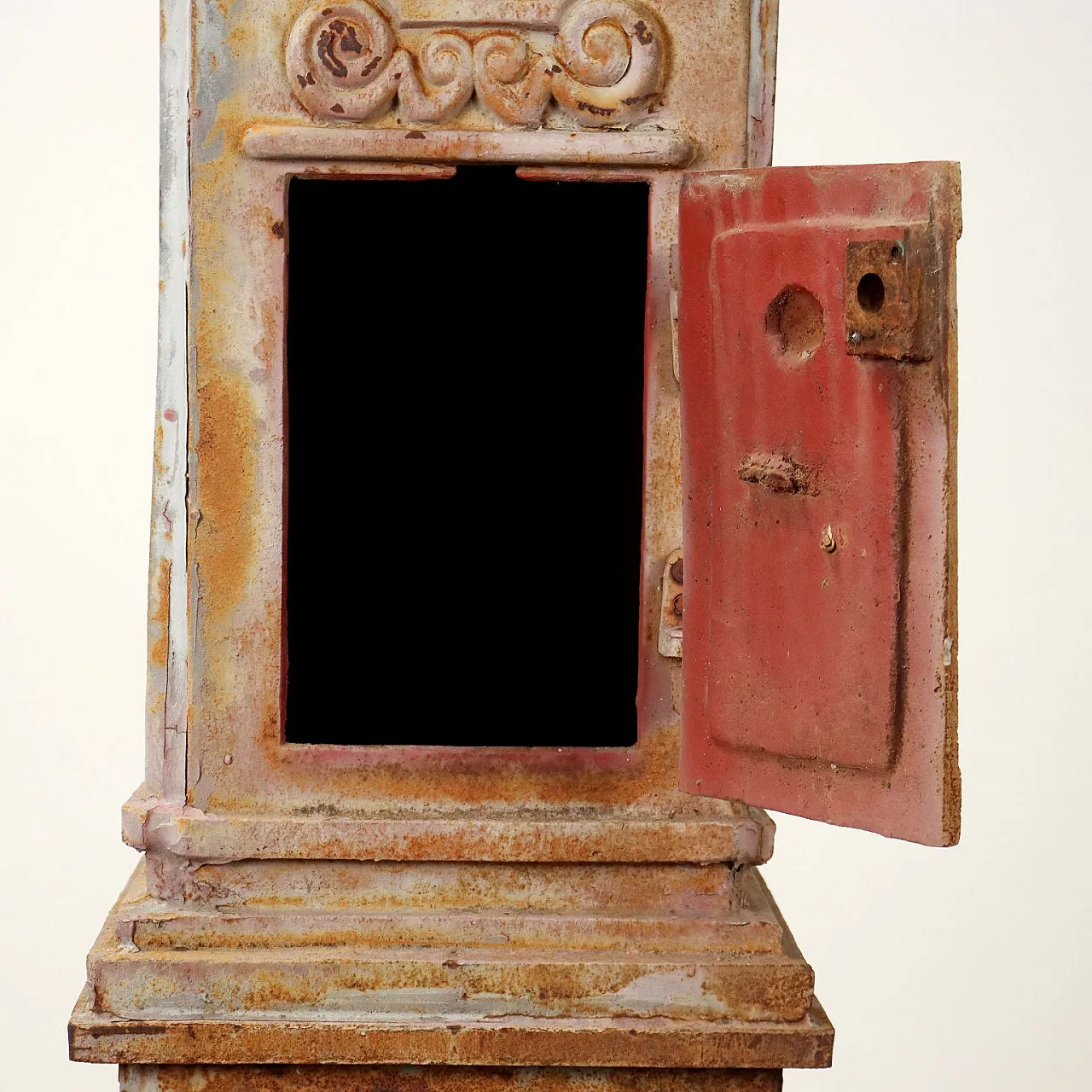 Cassetta postale in ghisa, '900 6