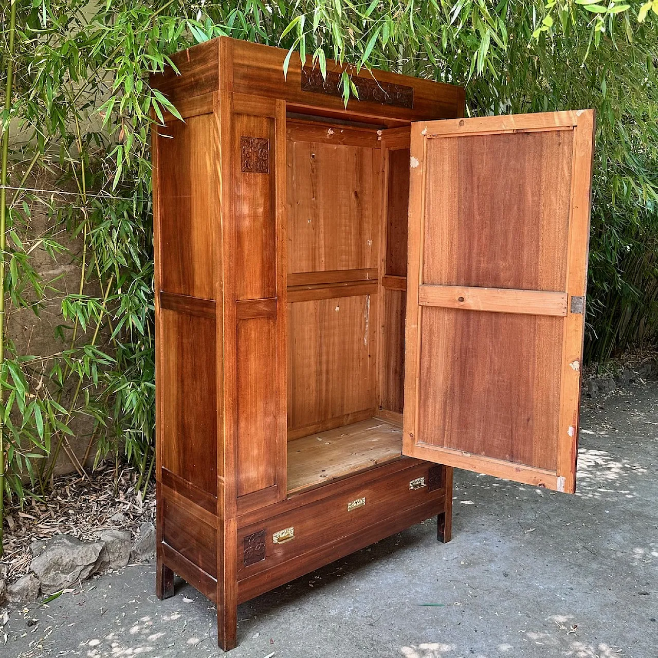 Armadio Liberty in mogano, primo '900 2