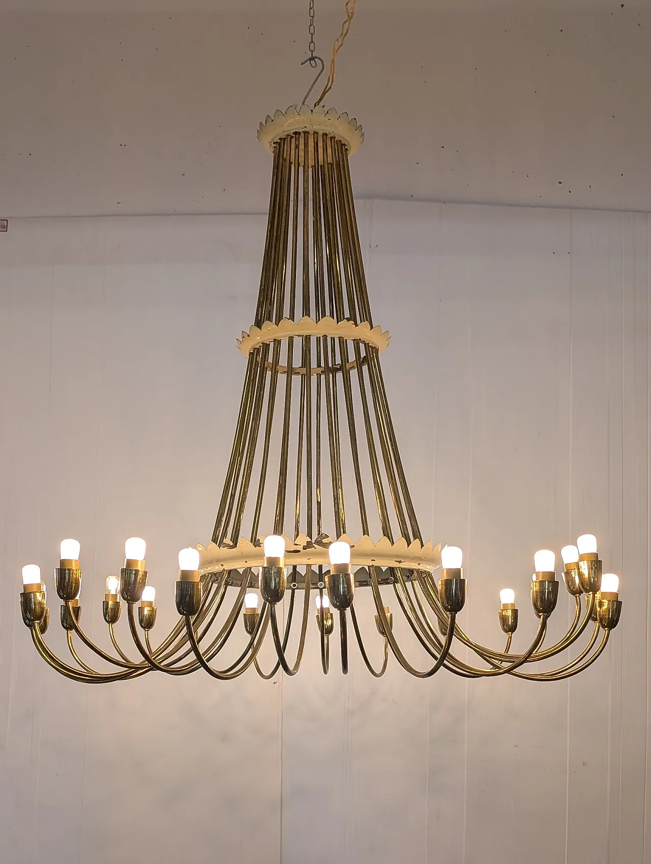 Golden brass cascade chandelier with 25 lights, early 20th century 9
