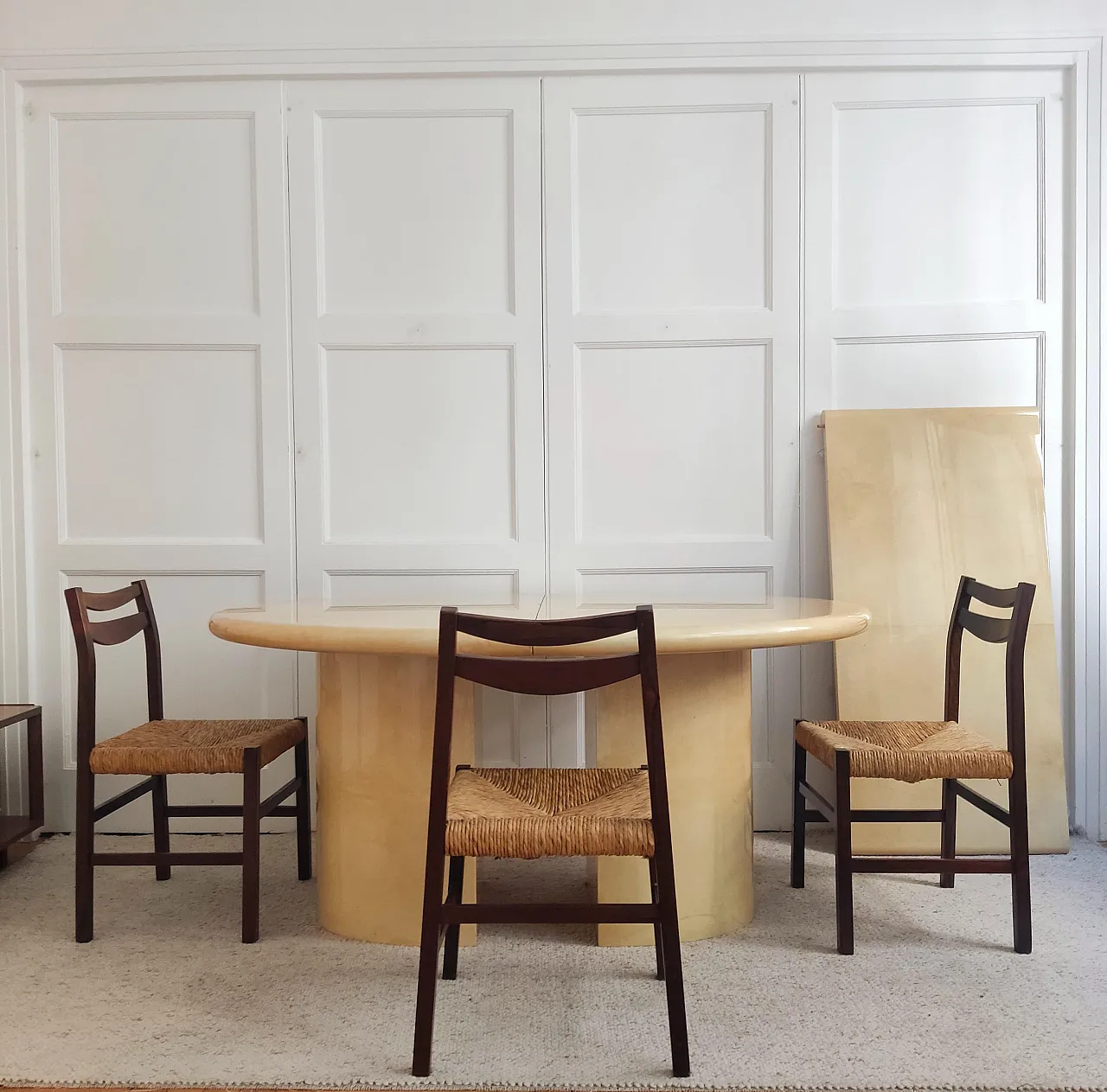 Oval table in cream varnished leather, 1960s 2