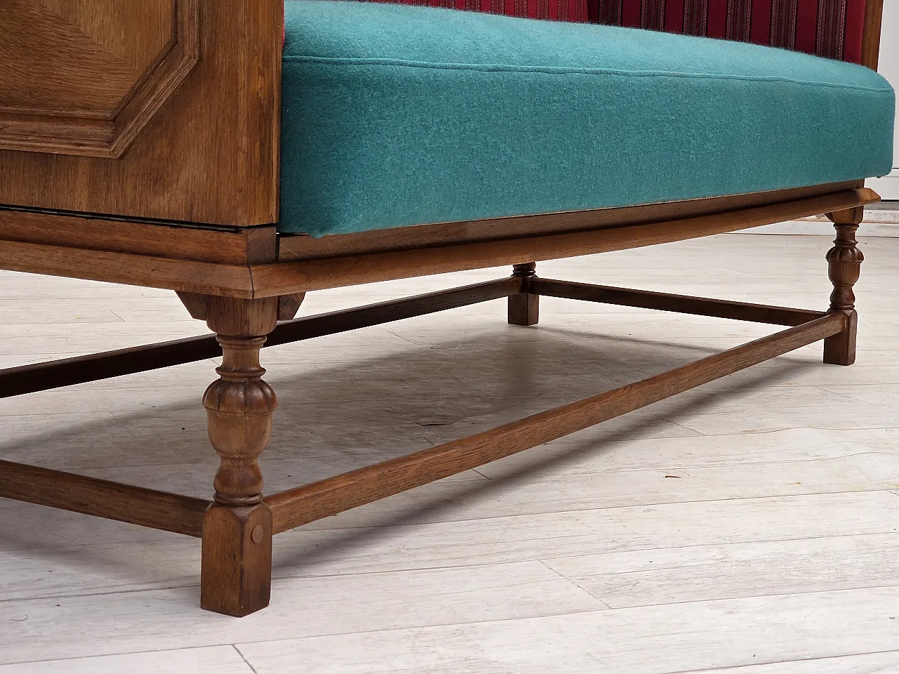 Danish 2-seater drop-leaf sofa in wool and oak wood, 1950s 9