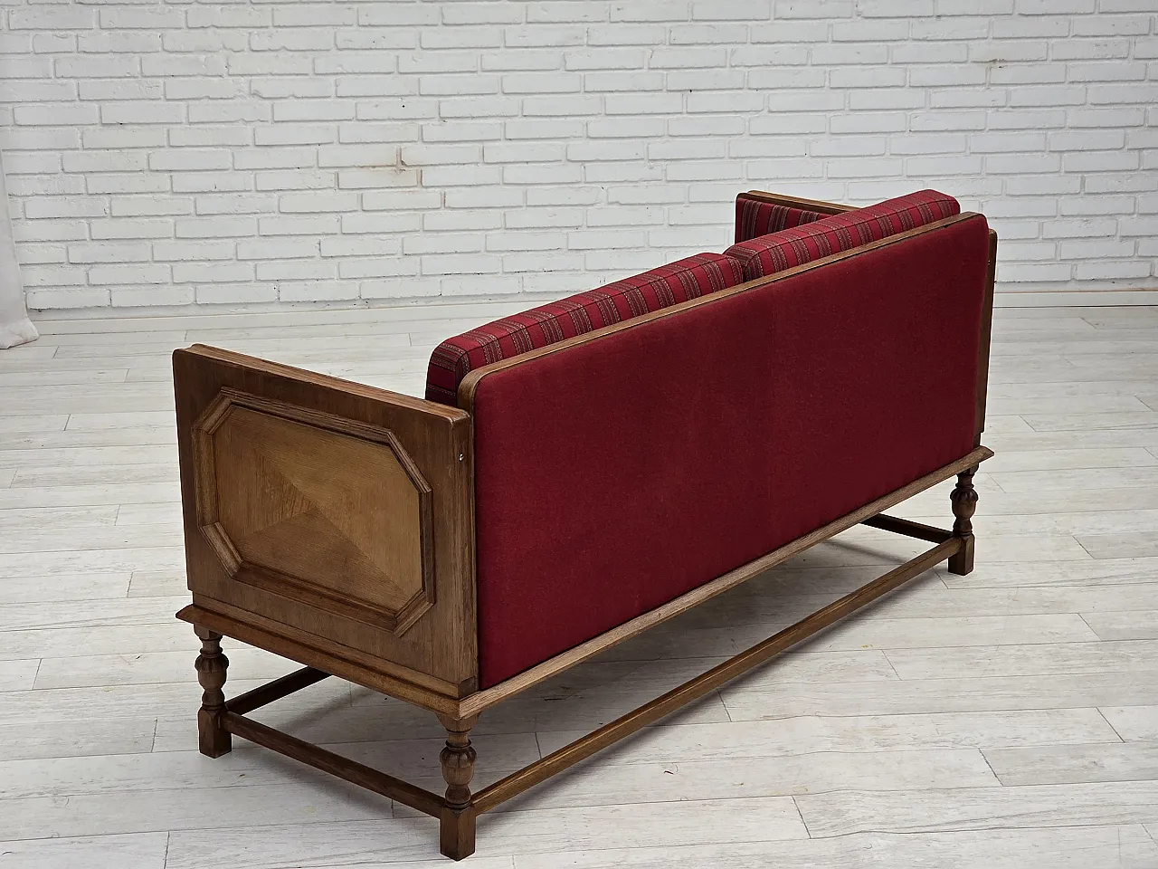 Danish 2-seater drop-leaf sofa in wool and oak wood, 1950s 18