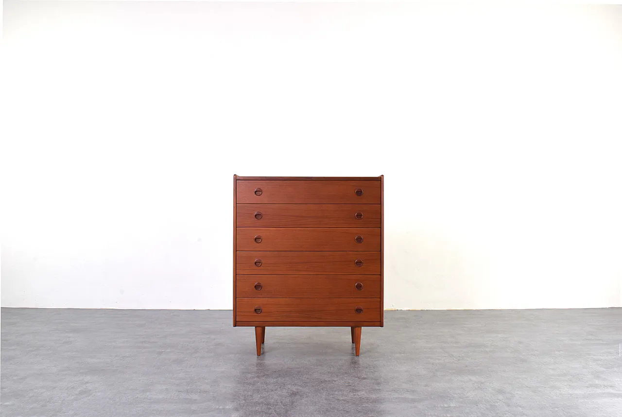 Mid-Century danish teak chest of drawers, 1960s 1