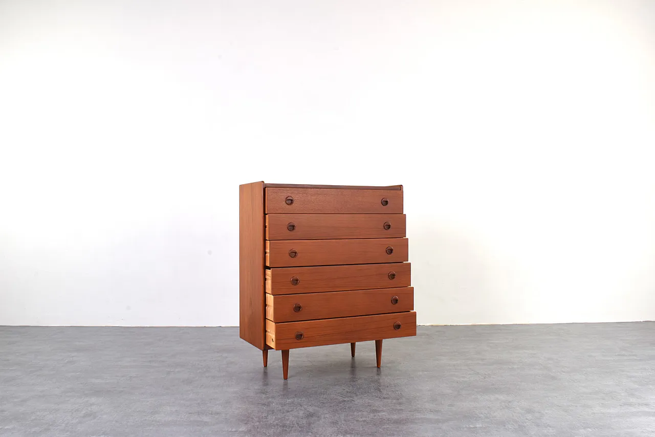 Mid-Century danish teak chest of drawers, 1960s 4