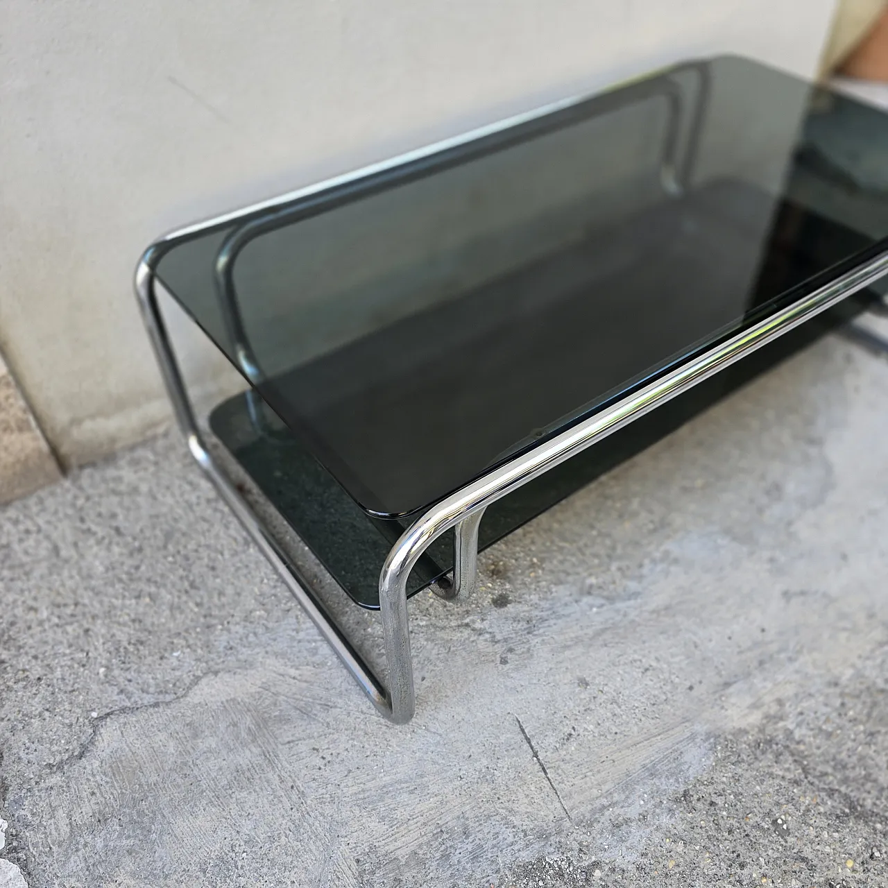 Coffee table in steel and glass, 1970s 2