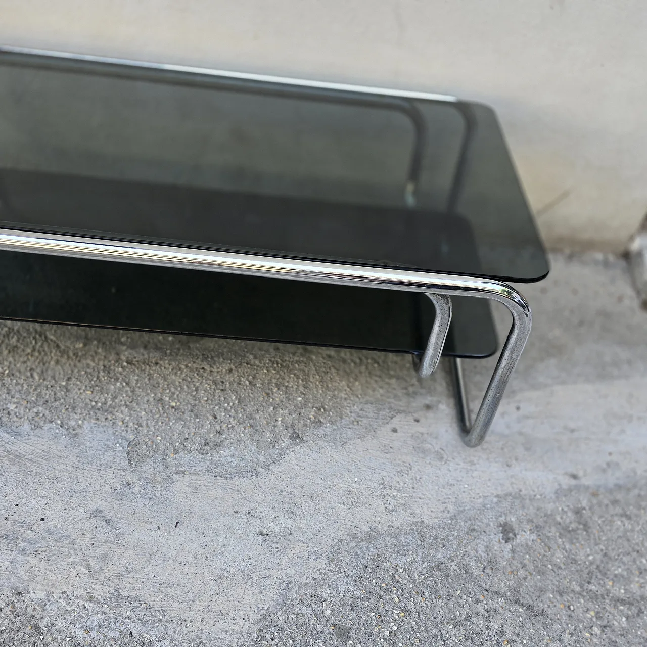 Coffee table in steel and glass, 1970s 3