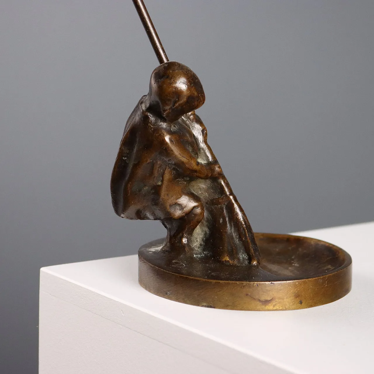 Child with Broom in bronze by Alberto Dressler, 20th century 6
