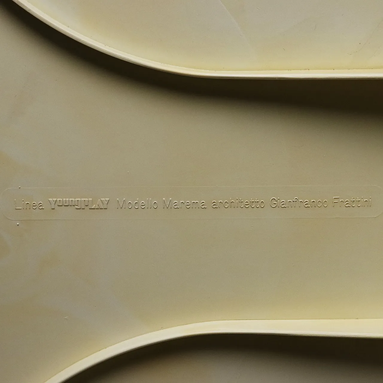 Marema coffee table by Gianfranco Frattini for Cassina, 20th century 10