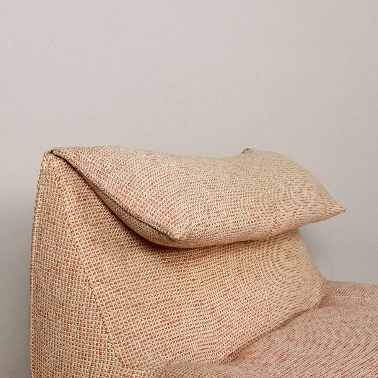 Pink and white Le Bambole daybed by Mario Bellini for B&B Italia, 1970s 4