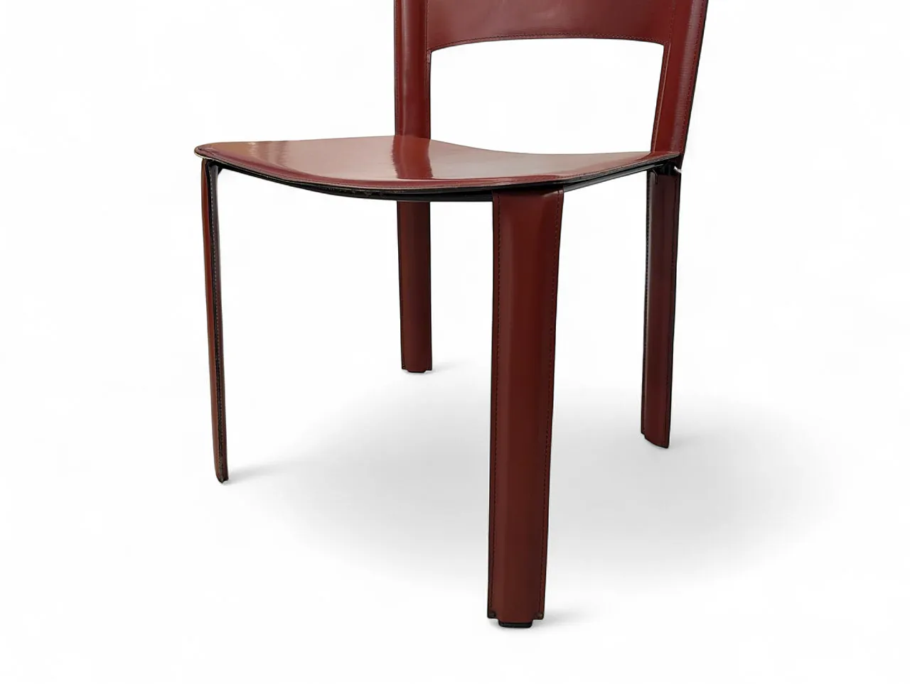 4 sedie in pelle rossa, Cidue, Italia, 1970 9
