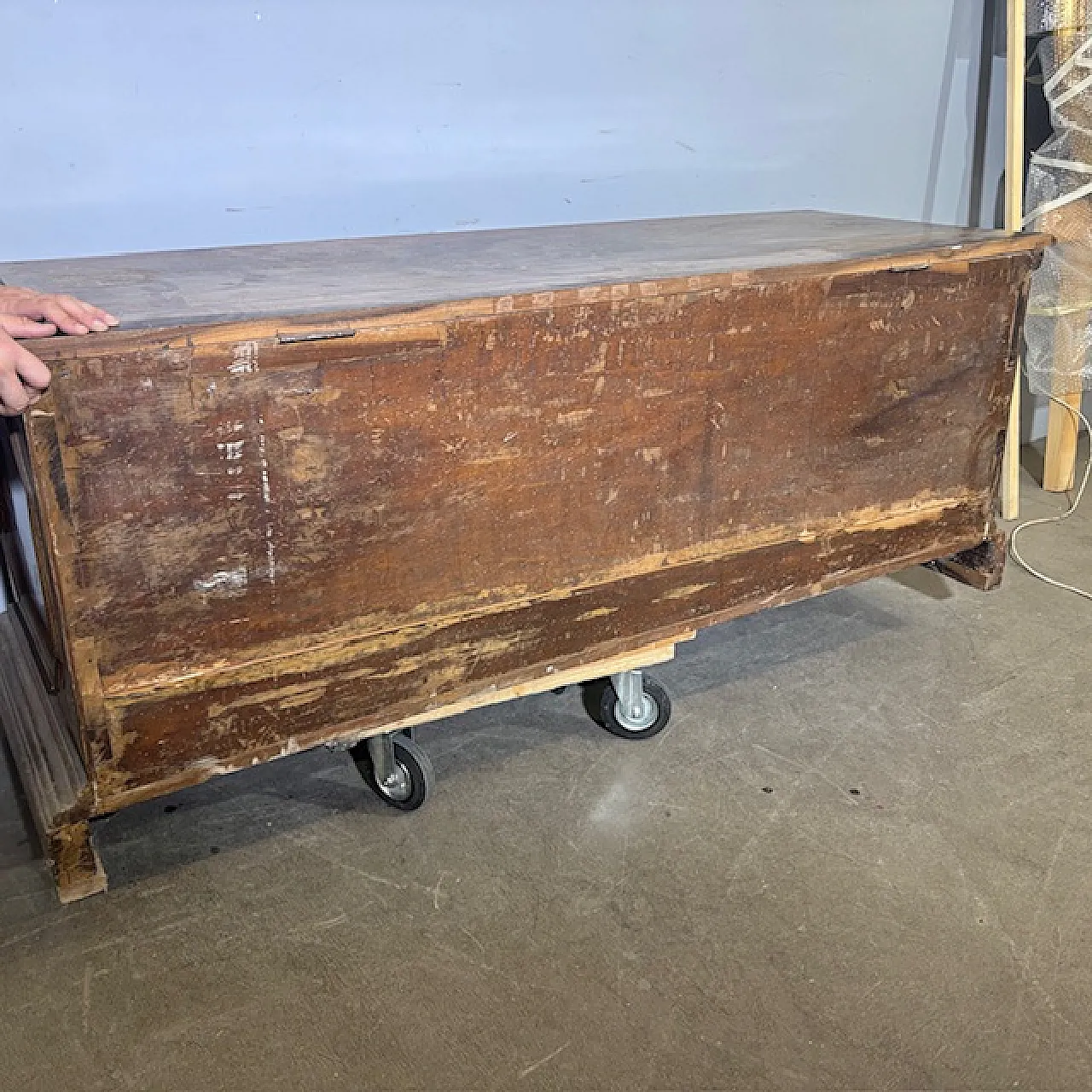 Cassapanca in noce massello reggiana con losanghe, '600 8