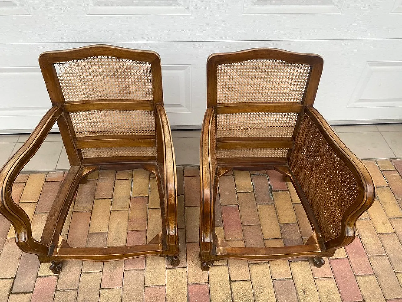 Pair of lounge chairs in wood, 1920s 8