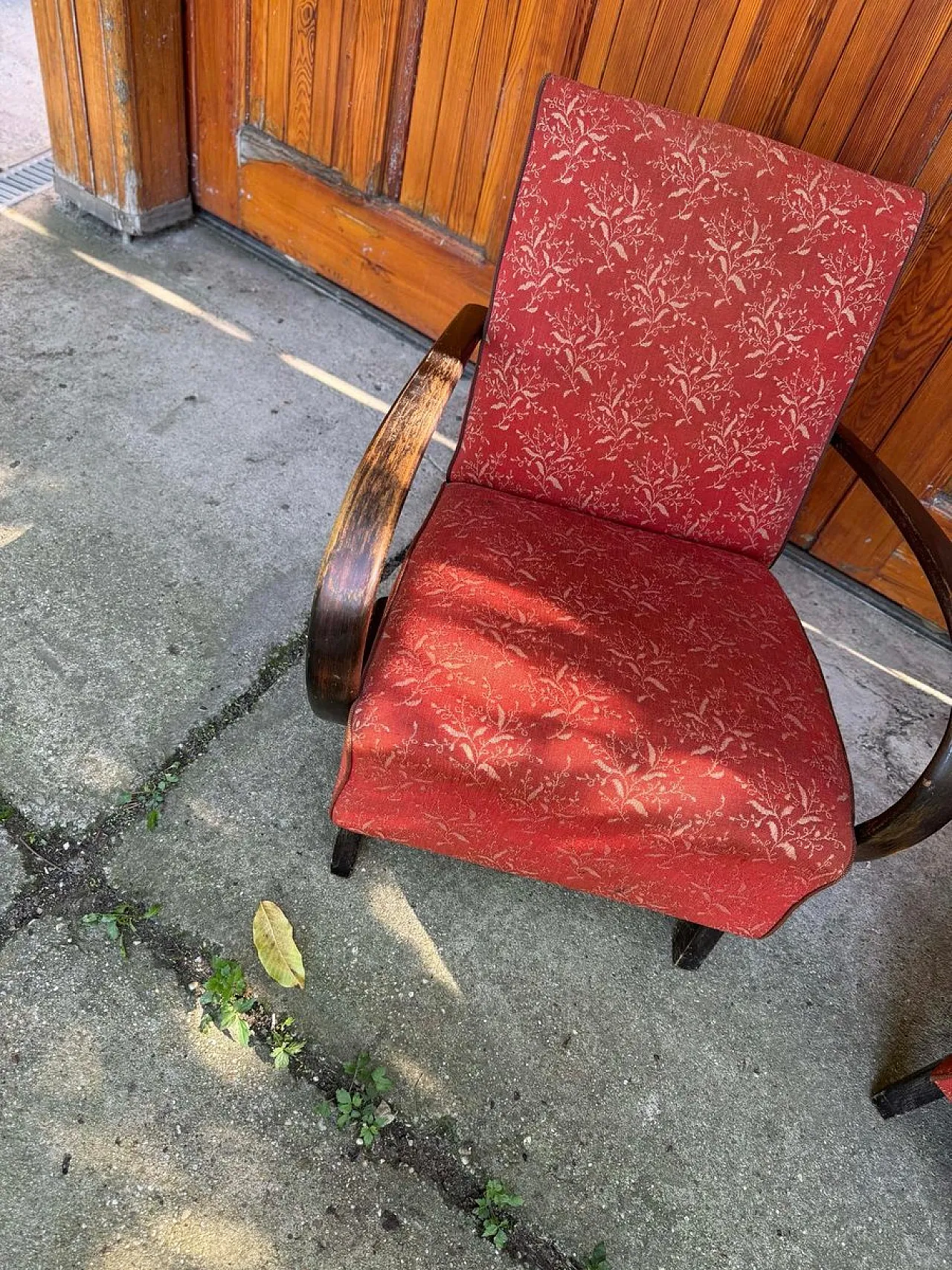 Coppia di poltrone rosse di Jindrich Halabala per Up Zavody, anni '30 3