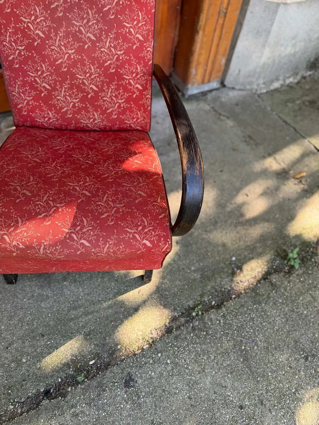 Coppia di poltrone rosse di Jindrich Halabala per Up Zavody, anni '30 5