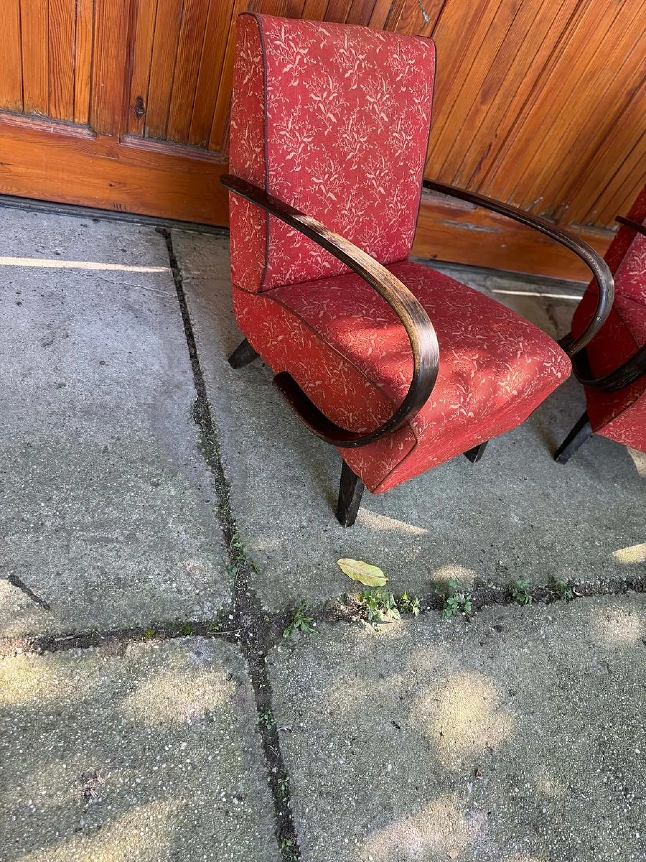 Coppia di poltrone rosse di Jindrich Halabala per Up Zavody, anni '30 7