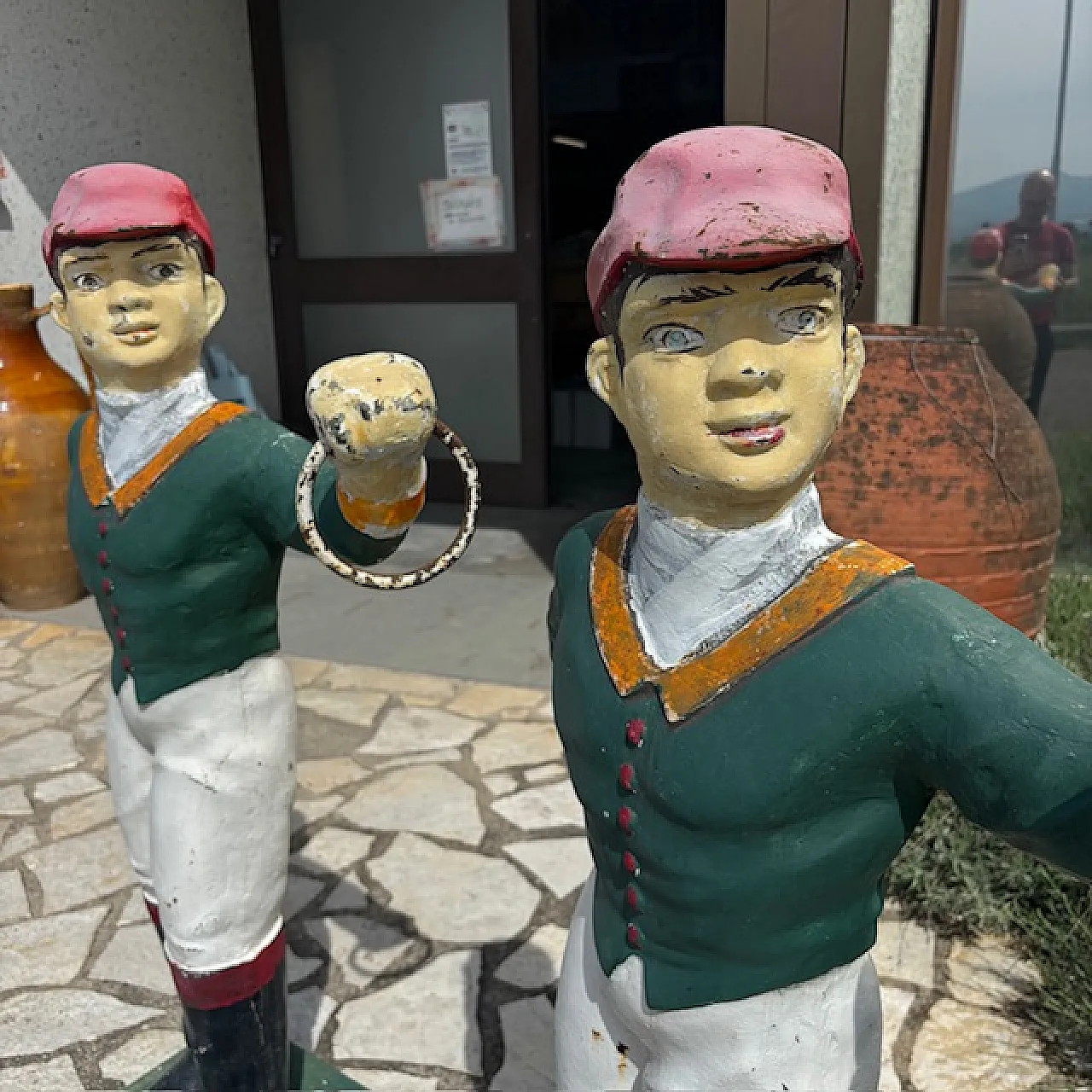 Pair of cast iron riders sculptures made in the USA, 20th century 3