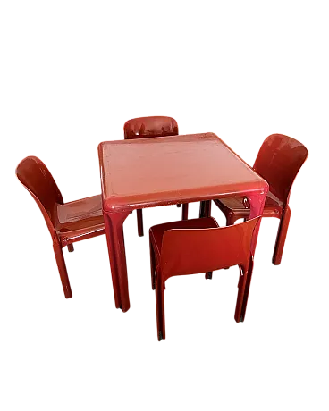 Tavolo con 4 sedie Selene di Vico Magistretti per Artemide, anni '60