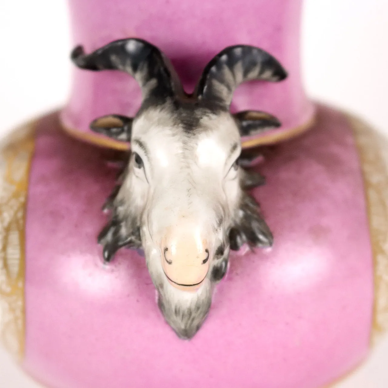 Coppia di vasi in porcellana policroma di KPM Berlin, inizio '800 8