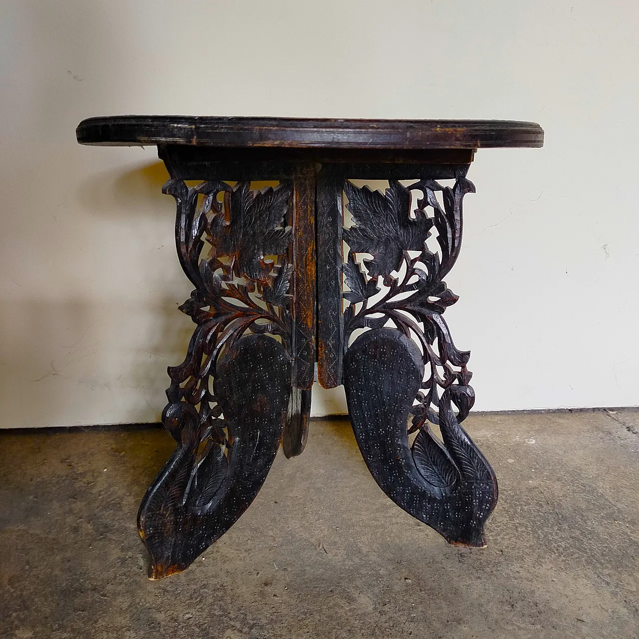 Kashmir table, early 20th century 1