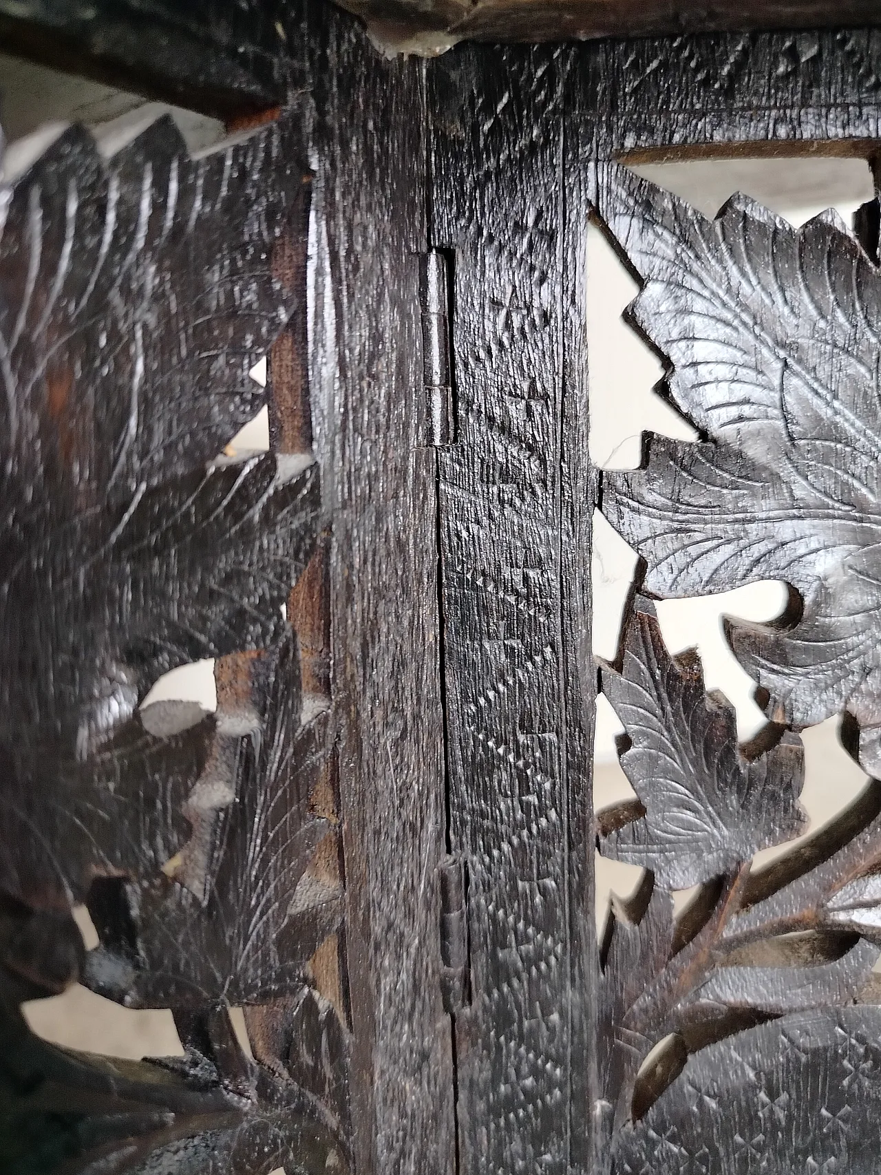 Kashmir table, early 20th century 7