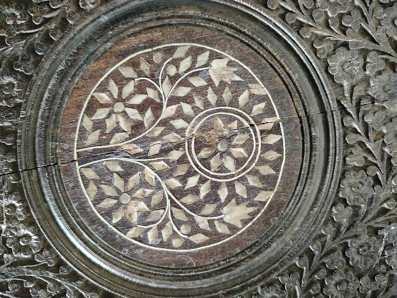 Kashmir table, early 20th century 8