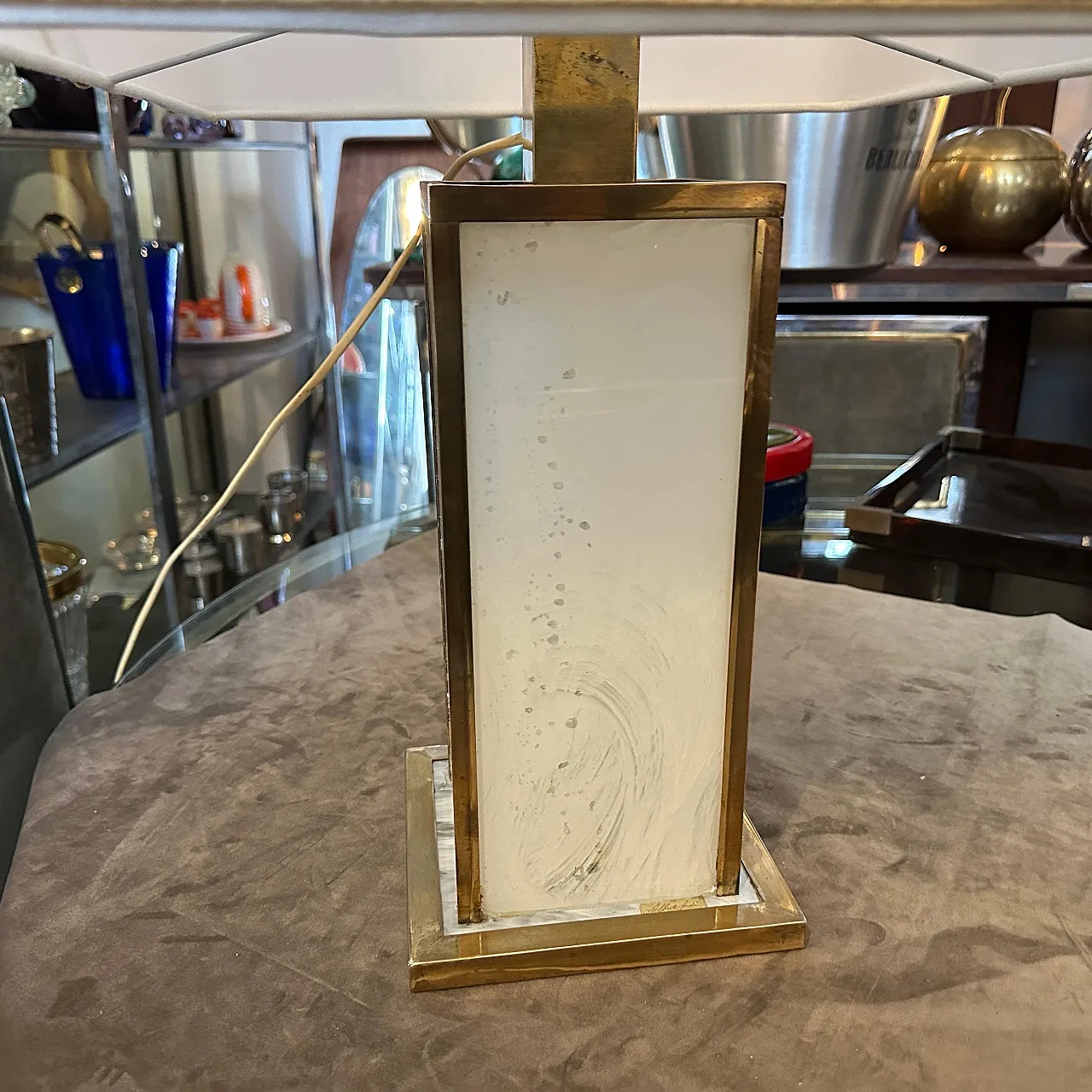 White lucite and brass table lamp, 1970s 3