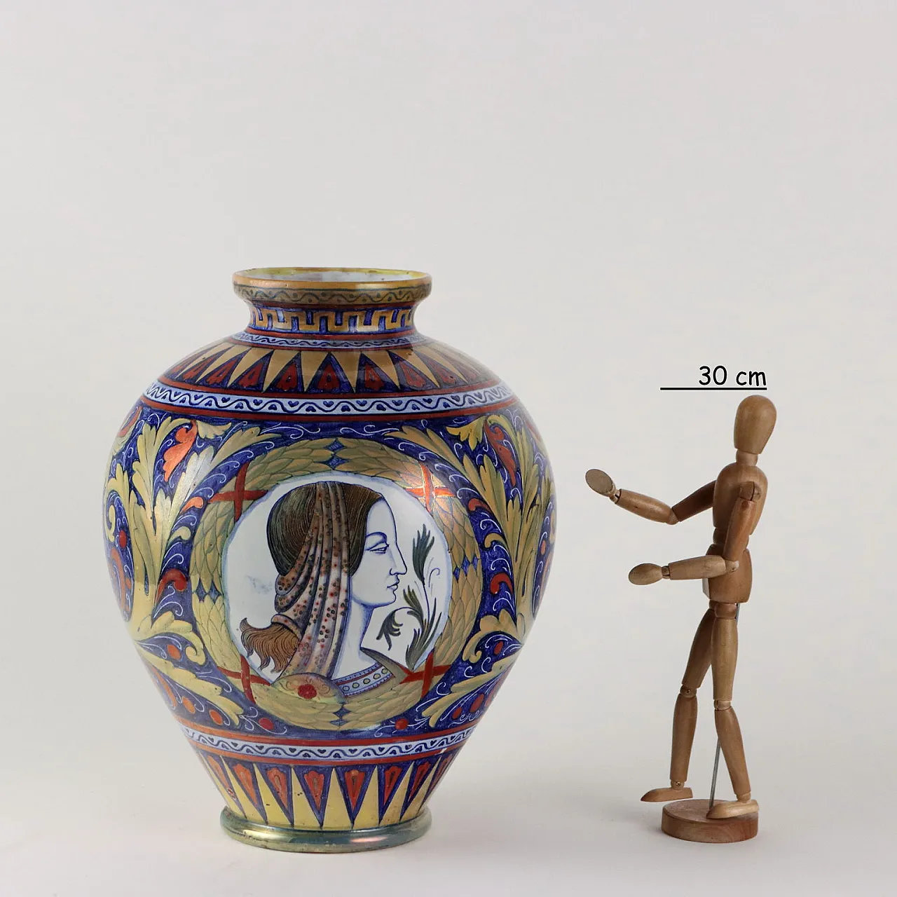 Vaso in maiolica, manifattura di Gualdo Tadino, fine '900 2