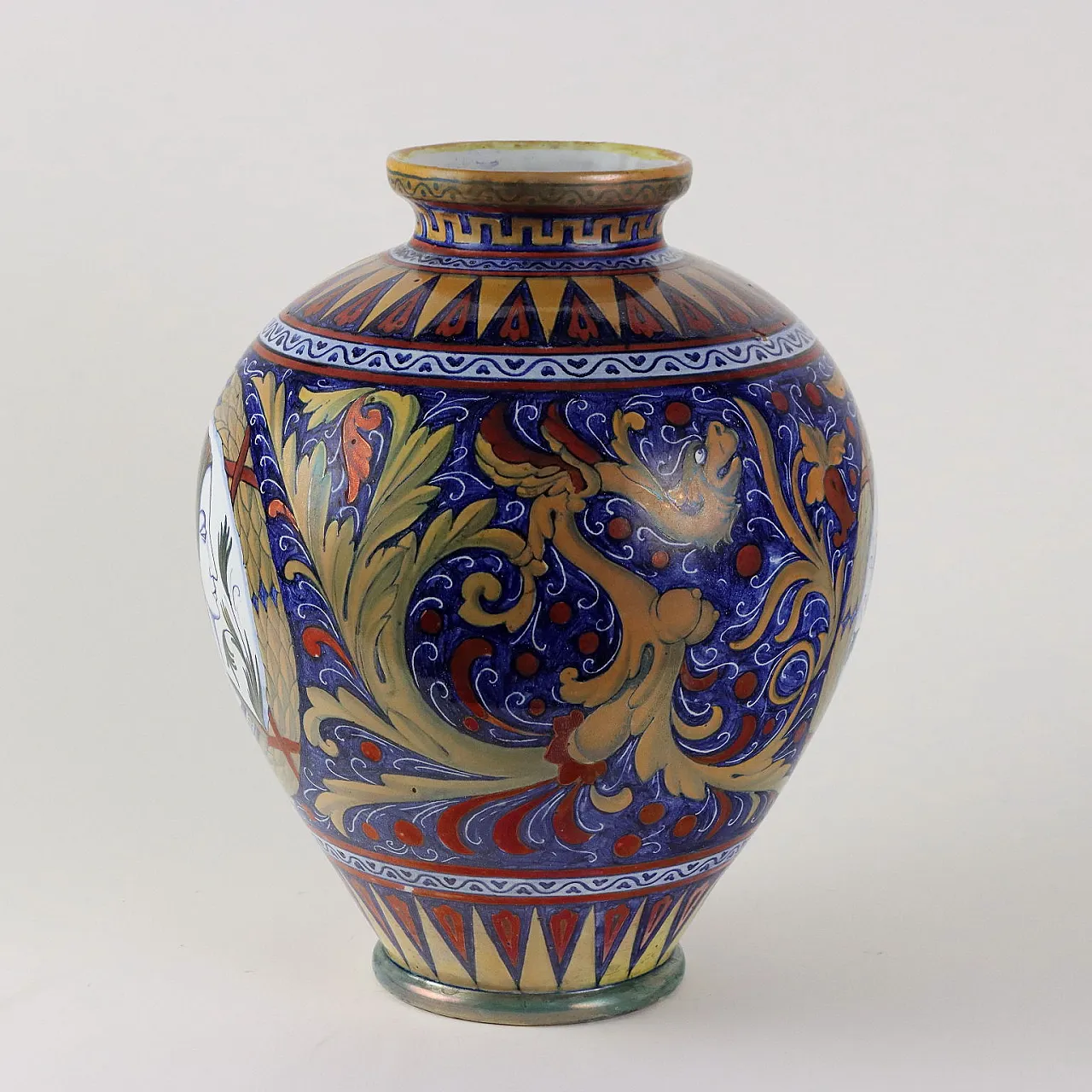 Vaso in maiolica, manifattura di Gualdo Tadino, fine '900 5