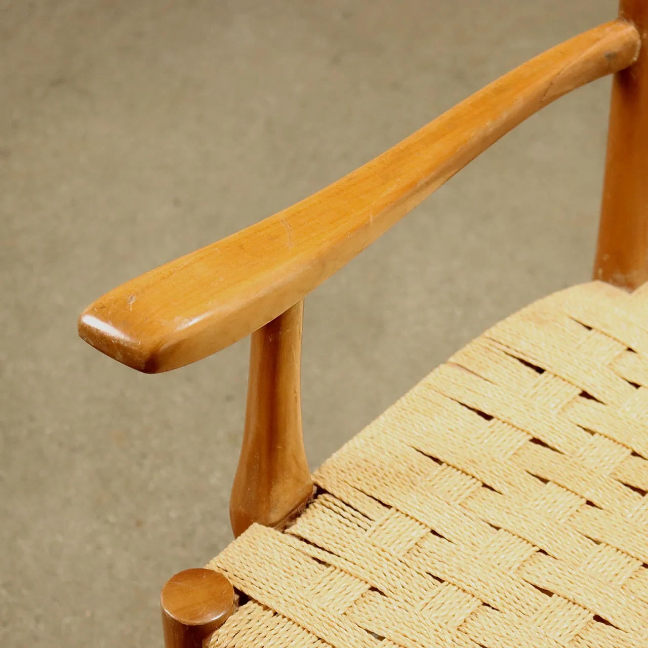 Coppia di sedie in faggio con seduta in corda, anni '50 4