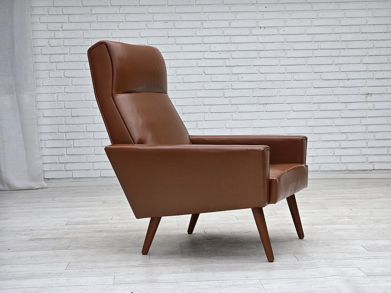 Danish highback armchair by Vejen Polstermøbelfabrik, 1970s 1